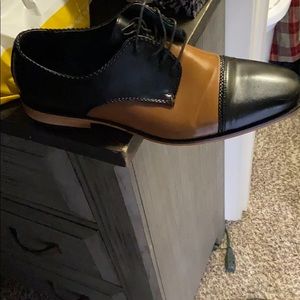 Men’s dress shoes